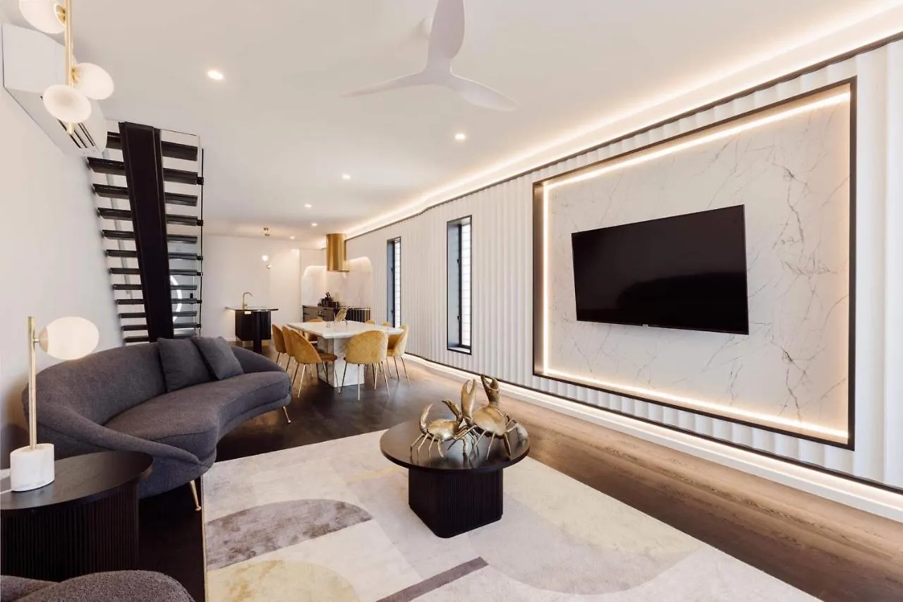 Holiday home New! Dacha On Maggie No#2, Unrivaled Island Luxury Villa Nelly Bay