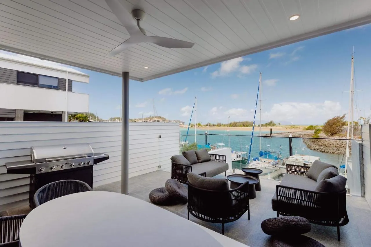 New! Dacha On Maggie No#2, Unrivaled Island Luxury Villa Nelly Bay Holiday home