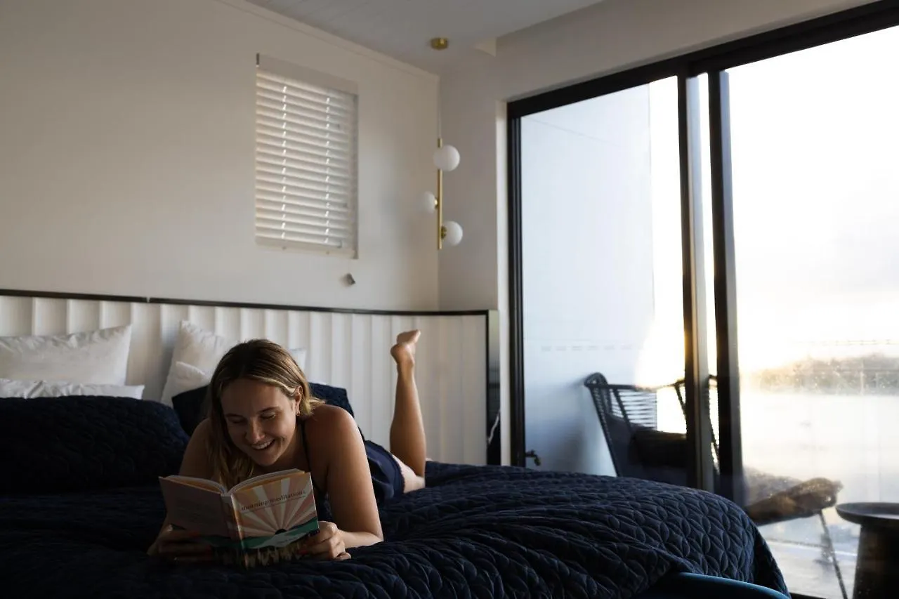 New! Dacha On Maggie No#2, Unrivaled Island Luxury Villa Nelly Bay Holiday home